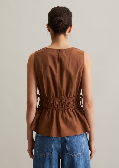 Blouse top shaped — Melted Chocolate