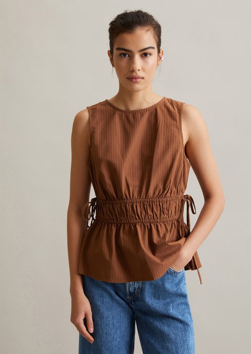 Blouse top shaped — Melted Chocolate
