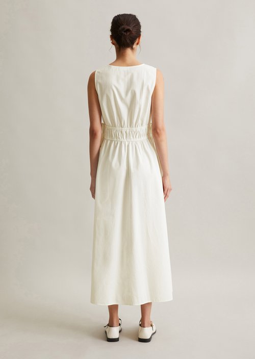 Shaped cotton dress — Silky White
