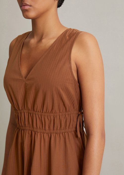 Shaped cotton dress — Melted Chocolate