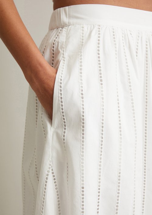 Flared skirt — Silky White