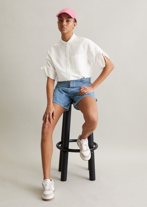 Relaxed short-sleeved blouse — Silky White