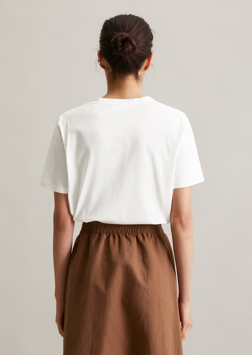 DfC V-neck T-shirt relaxed — Silky White