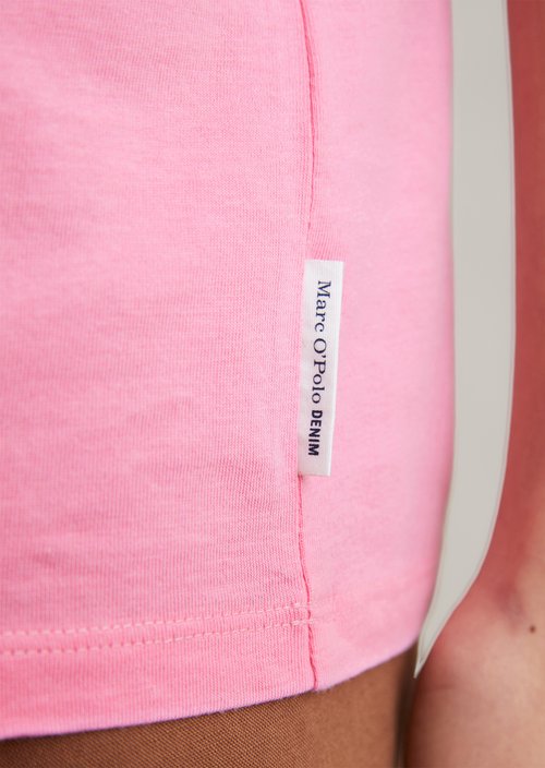 DfC V-neck T-shirt relaxed — Soft Pink