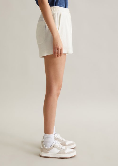 Relaxed terry shorts — Silky White