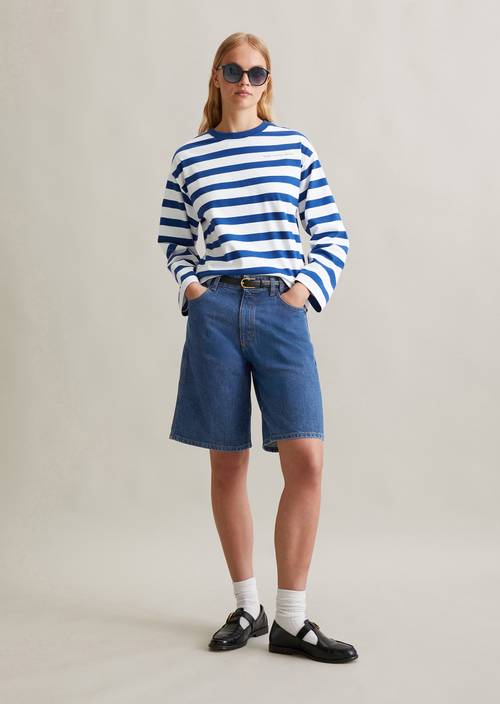 Gestreepte oversized longsleeve Medium Blue in vooraanzicht