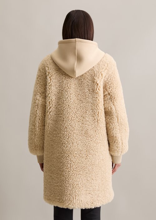 Relaxed teddy coat — Sand Melange (alternate view)