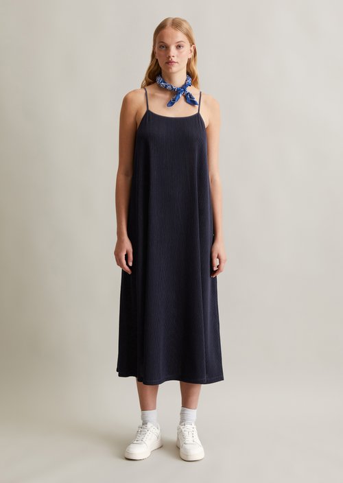 Spaghetti strap dress flared — Blue Depths