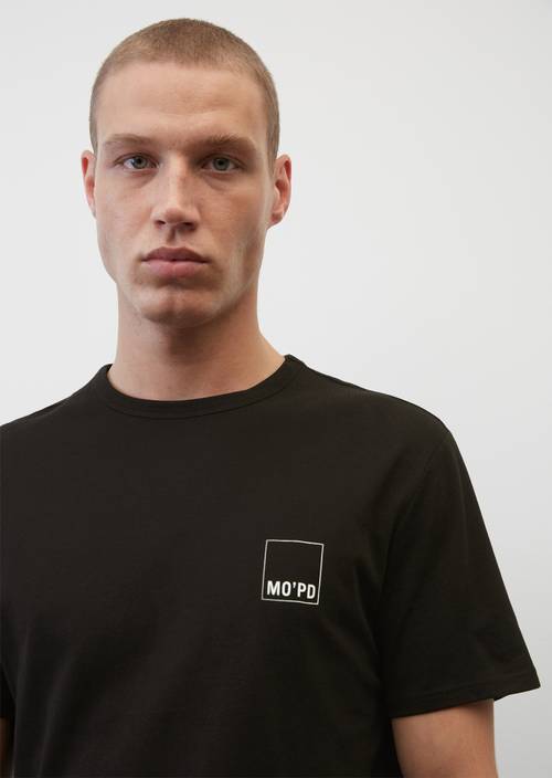 T-shirt basique classique Black en vue détaillée