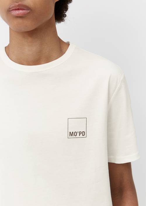 T-shirt basique classique Silky White en vue détaillée