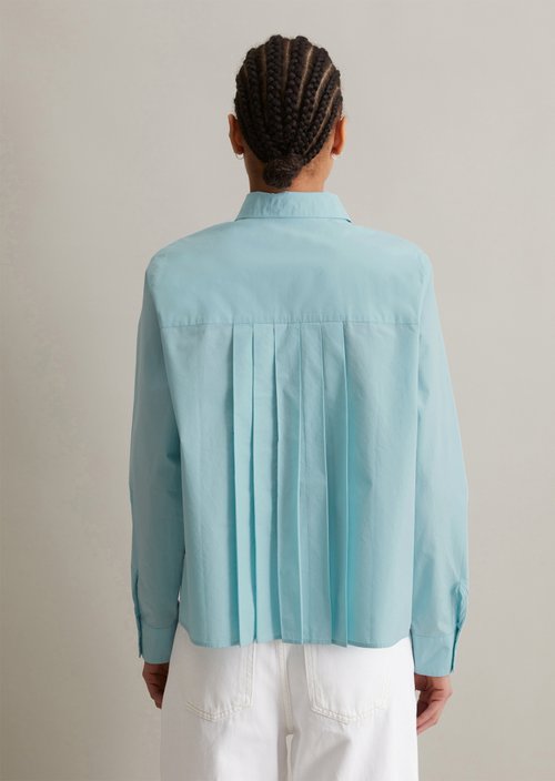 Regular blouse with pleat detail — Blue Fog