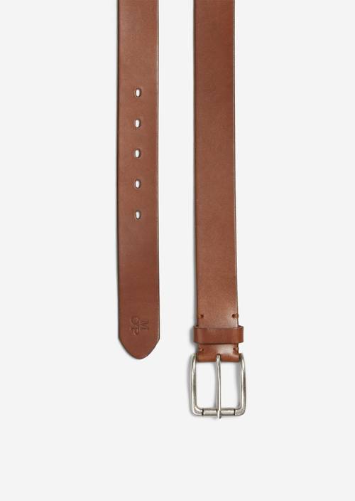 Opasek Classic Cognac v detailním pohledu