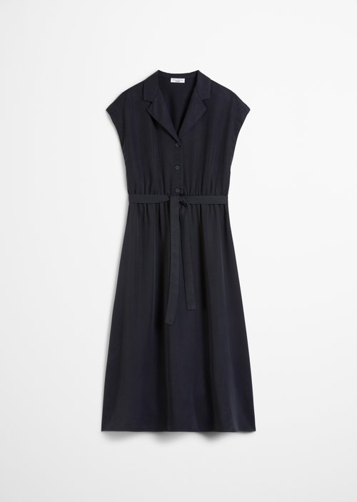 Dress relaxed — Blue Depths