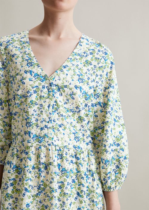 Relaxed crinkle print dress — Medium Blue