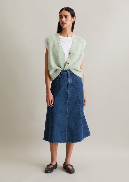 Sleeveless knitted vest regular — Elm Green