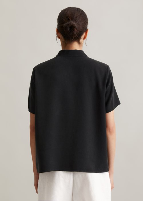 Regular blouse — Black