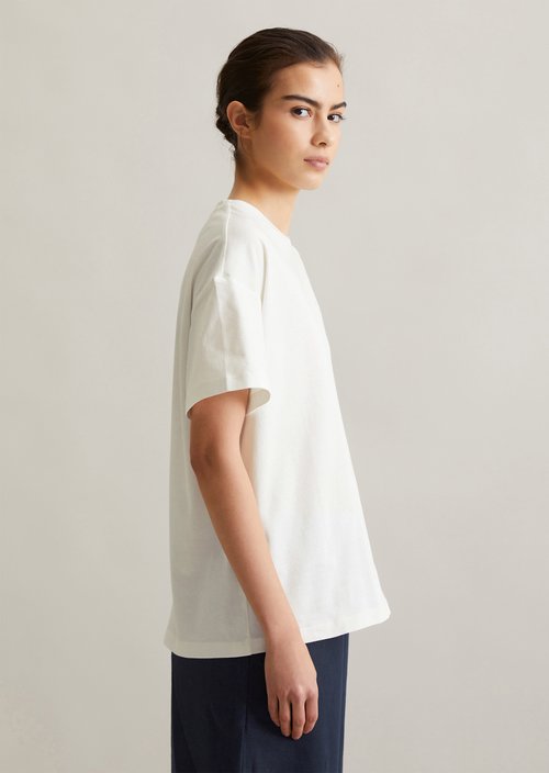 DfC T-Shirt relaxed — Silky White