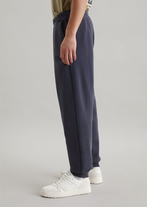 Relaxed sweatpants — True Navy