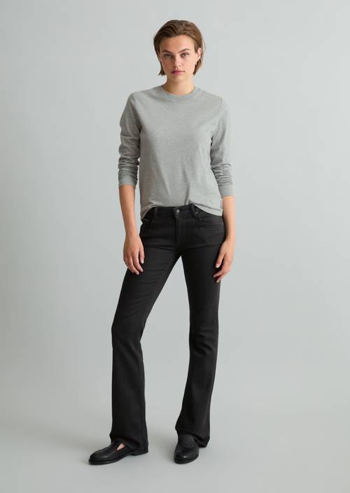 Jeans model Nella bootcut Black in front view