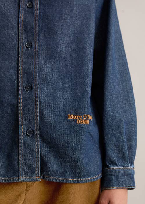 Normale spijkerblouse Dark Blue in detailaanzicht