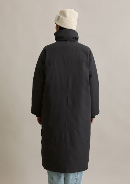 Relaxed outdoor quilted coat — Black (alternate view)