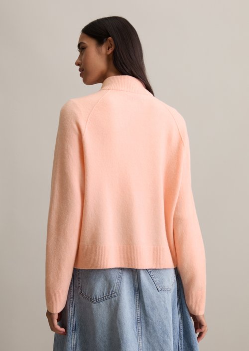 Troyer cropped — Rose Powder