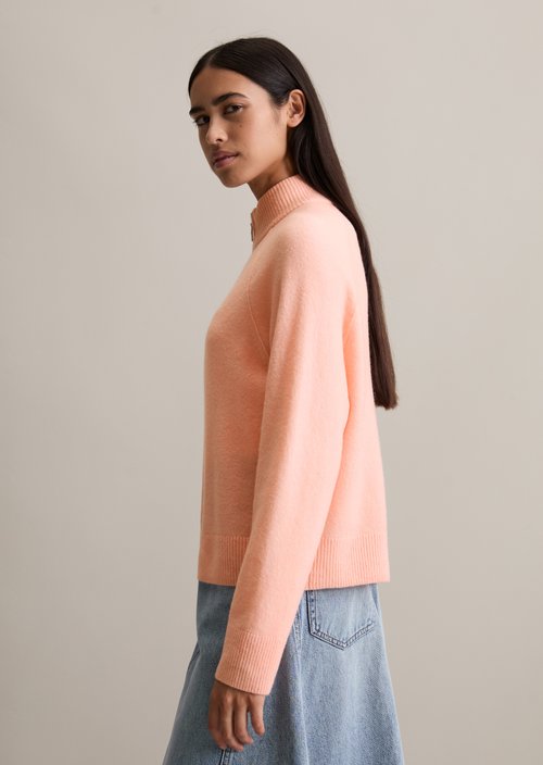 Troyer cropped — Rose Powder