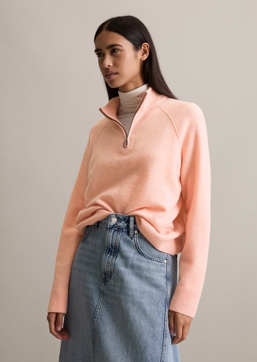 Troyer cropped — Rose Powder