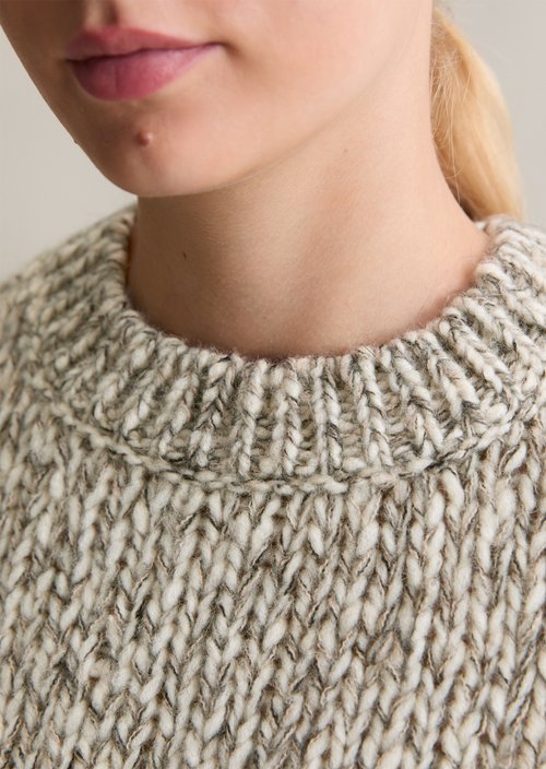 Relaxed chunky knit sweater — Black