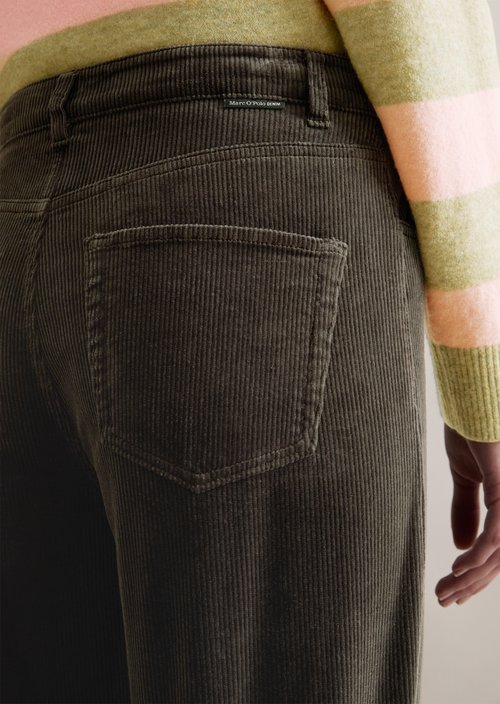 Corduroy pants model Tomma wide — Cloudburst