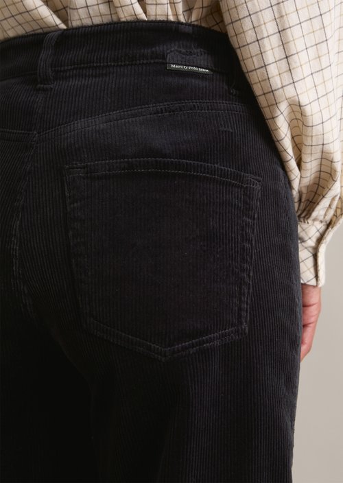 Corduroy pants model Tomma wide — Blue Depths