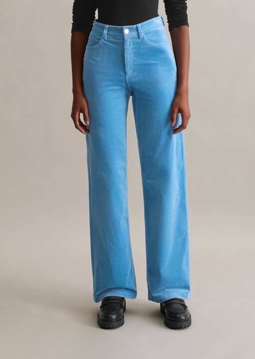 Corduroy pants model Tomma wide — Azure Sky