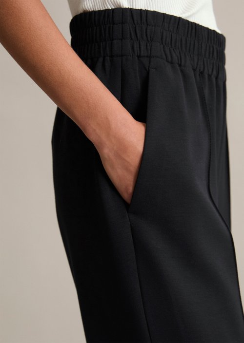 Tapered jersey pants — Black