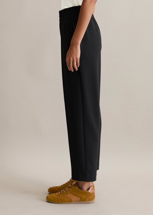 Tapered jersey pants — Black