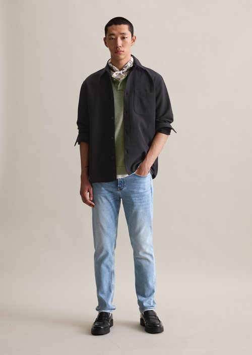 Regular shirt — Black