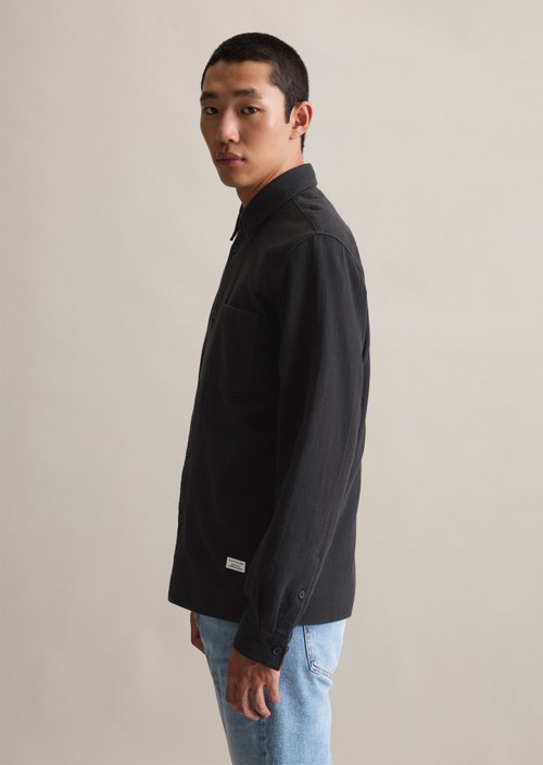 Regular shirt — Black