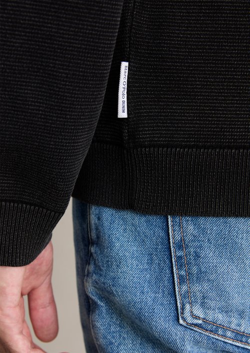 Garment dye sweater regular — Black