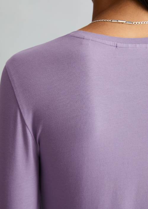 Longsleeve slim Lumi Lilac in Detailansicht