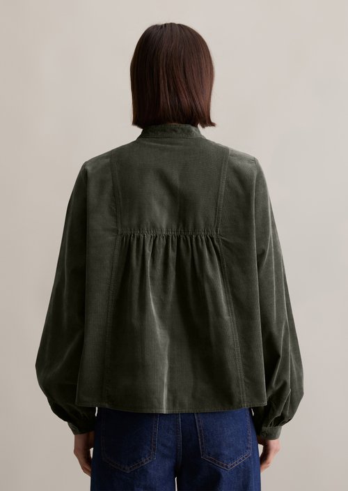 Flared cropped corduroy blouse — Pineneedle