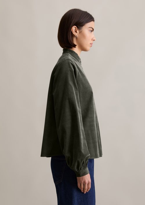 Flared cropped corduroy blouse — Pineneedle