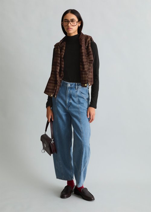 Slim-Fit Long-Sleeve Turtleneck — Black
