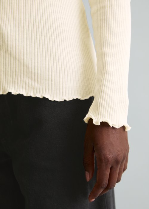 Slim-fit long-sleeve shirt — Butter Yellow