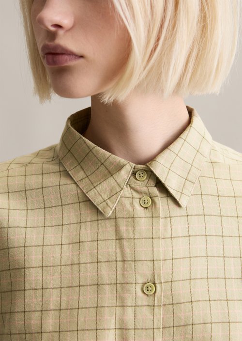 Loose check blouse — Light Green