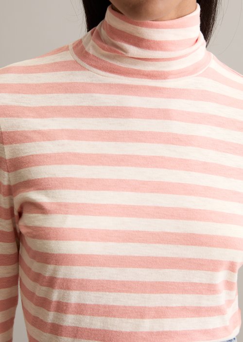 Long sleeve with turtleneck — Light Pink