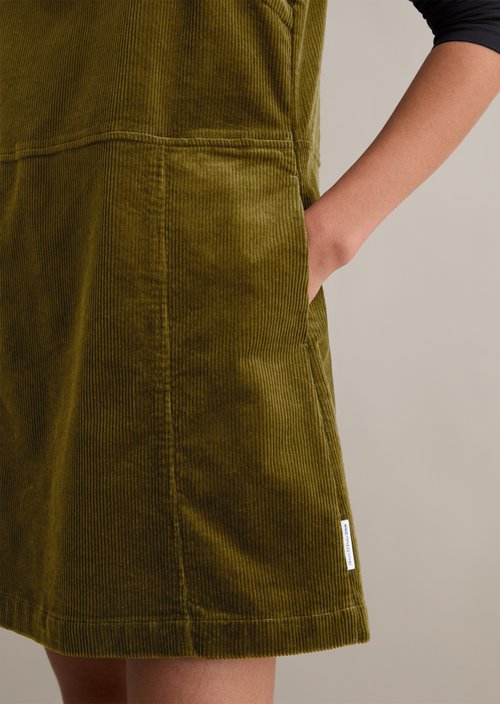 Short corduroy dress A-shape — Burnished Logs