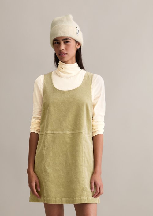 Short corduroy dress A-shape — Artichoke Leaf
