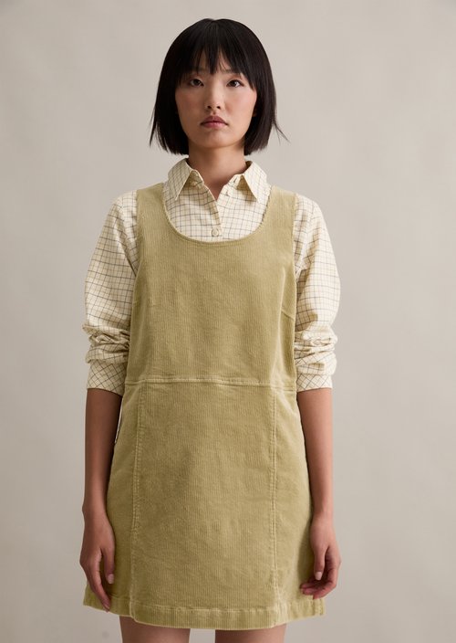Short corduroy dress A-shape — Artichoke Leaf