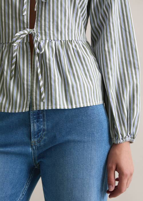 Gestreepte blouse in de vorm van Light Green in detailaanzicht