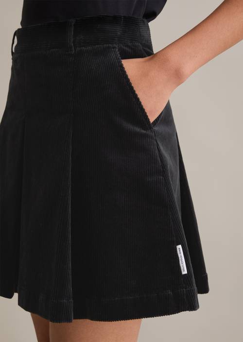 Corduroy minirok A-vorm Black in detailaanzicht