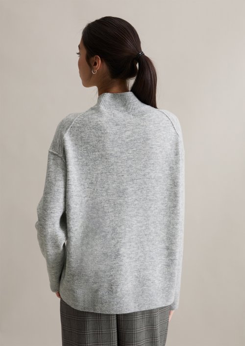 Knitted sweater regular — Stone Melange